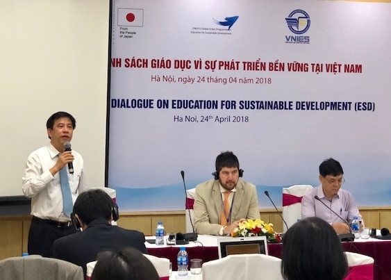 Giáo dục vì sự phát triển bền vững tại Việt Nam
