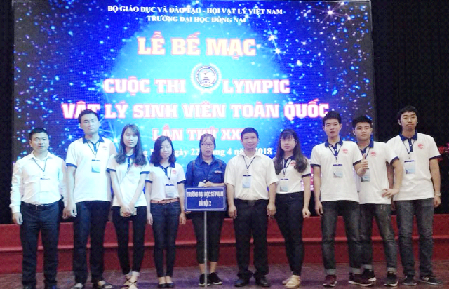Trường ĐHSP Hà Nội 2 giành 15 giải Olympic Toán, Vật lý sinh viên toàn quốc 2018