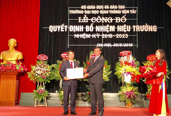 PGS.TS Nguyễn Ngọc Long được tái bổ nhiệm làm Hiệu trưởng Trường Đại học Giao thông vận tải
