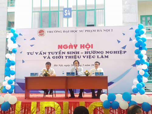 Trường ĐH Sư phạm Hà Nội 2 tổ chức ngày hội tuyển sinh năm 2018 - Ảnh minh hoạ 2