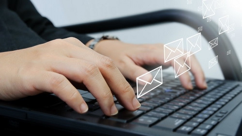 Bộ GD&ĐT: Sẽ có quy định về sử dụng thư điện tử