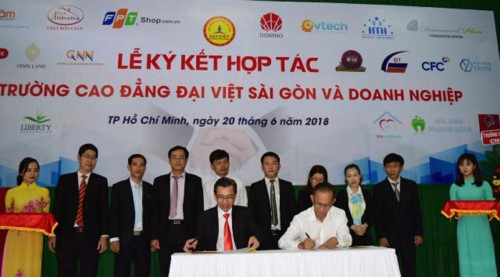 Trường Cao đẳng Đại Việt Sài Gòn cùng Doanh nghiệp thực hiện cam kết việc làm với sinh viên - Ảnh minh hoạ 4