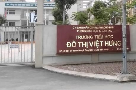 kiểm điểm trách nhiệm “thu sai” ở Trường TH Đô thị Việt Hưng (Hà Nội)
