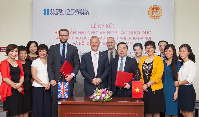 Hợp tác giáo dục đa dạng giữa Hà Nội và Vương quốc Anh