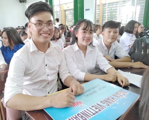 Trường ĐH Nội vụ Hà Nội cơ sở tại TPHCM khai giảng năm học mới 2018-2019 - Ảnh minh hoạ 6