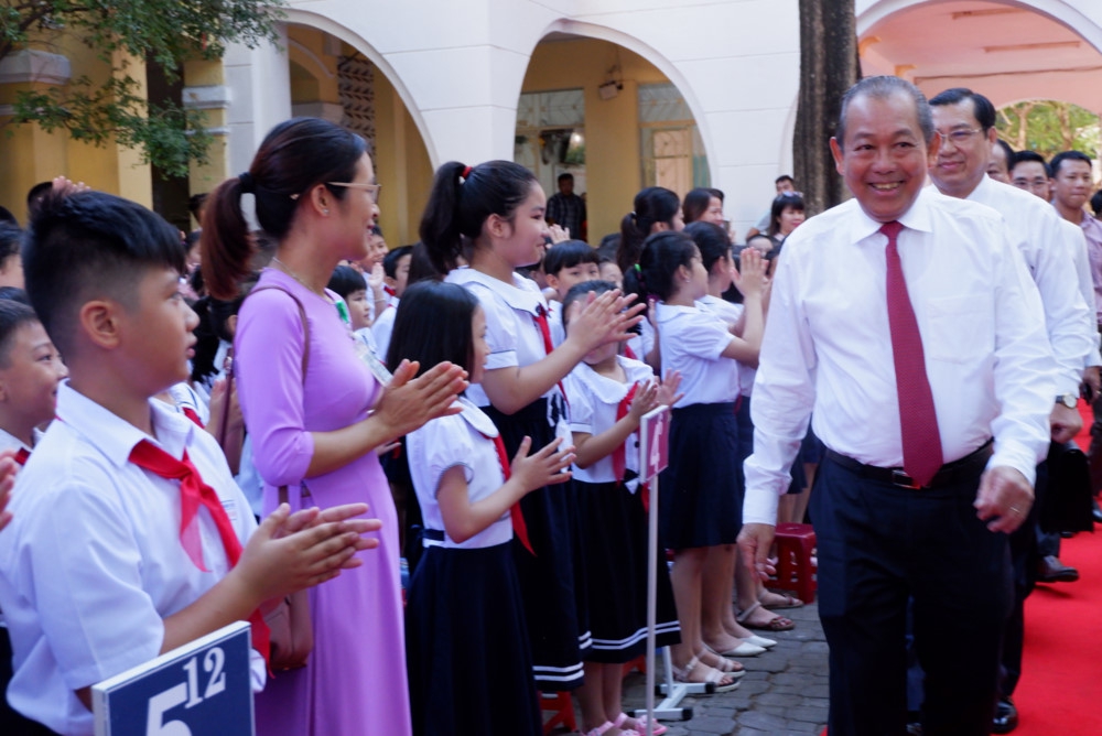 Đà Nẵng: Phó Thủ tướng thường trực Trương Hòa Bình dự khai giảng tại trường TH Phù Đổng