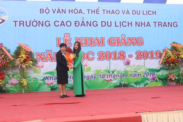 Trường Cao đẳng Du lịch Nha Trang khai giảng năm học mới