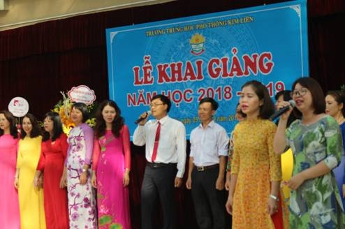 Trường THPT Kim Liên – Hà Nội nô nức khai giảng năm học mới - Ảnh minh hoạ 5