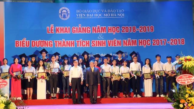 Viện Đại học Mở Hà Nội khai giảng năm học 2018 – 2019