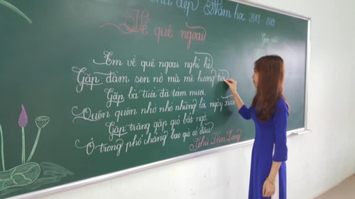 18 cô giáo Quảng Trị viết chữ đẹp như vẽ tranh - Ảnh minh hoạ 16