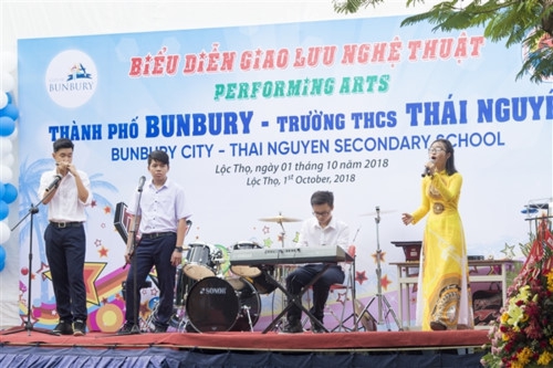 Giáo dục kĩ năng sống trong trường học - những cách làm hay, sáng tạo - Ảnh minh hoạ 2