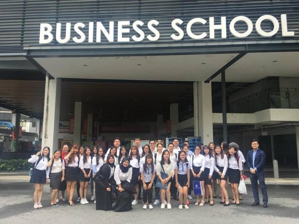 ICAEW hợp tác với trường Singapore Polytechnic, các trường đại học Việt Nam và Indonesia nâng cao tính chuyên nghiệp cho sinh viên