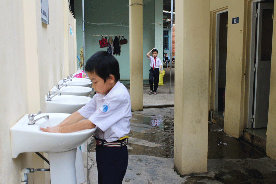 Rà soát đầu tư cải tạo nhà vệ sinh trường học trên cả nước