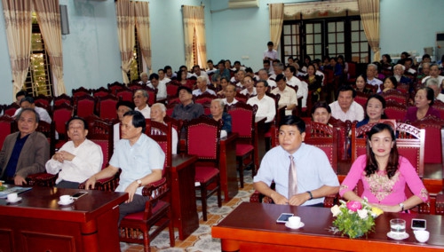 Phú Thọ: Gặp mặt truyền thống  ngày Nhà giáo Việt Nam 20/11 - Ảnh minh hoạ 2