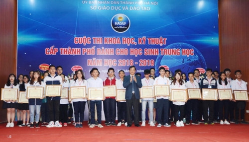 Học sinh Hà Nội hào hứng với cuộc thi “Khoa học tạo ra sự đổi mới” - Ảnh minh hoạ 5