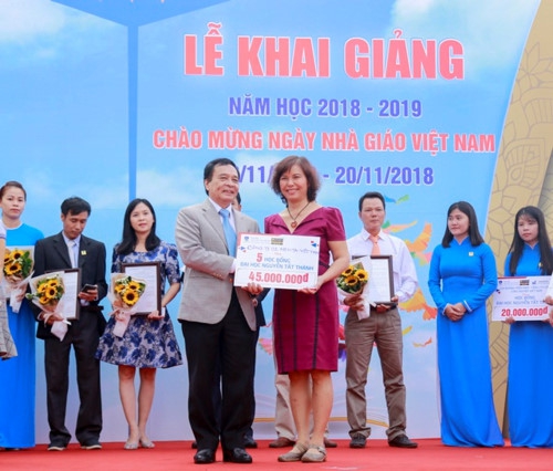 Trường ĐH Nguyễn Tất Thành ký kết đầu ra việc làm với tân sinh viên khóa 2018 - Ảnh minh hoạ 4
