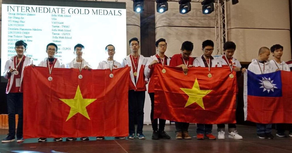 HS Giảng Võ giành 5/9 HCV của Việt Nam khi thi vô địch Toán thế giới