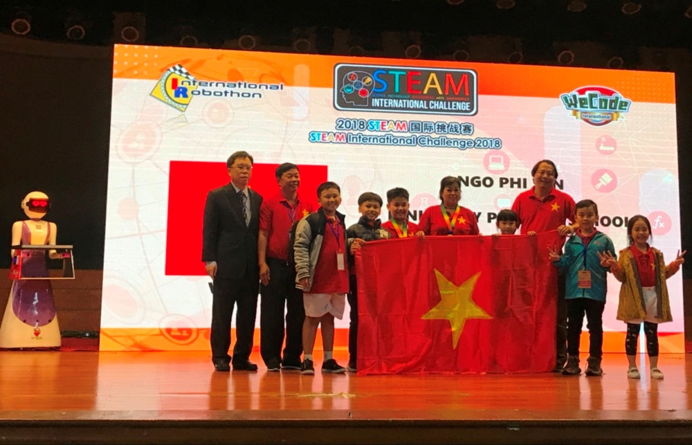 Học sinh tiểu học Cần Thơ đoạt giải cao Cuộc thi lập trình quốc tế Wecode 2018