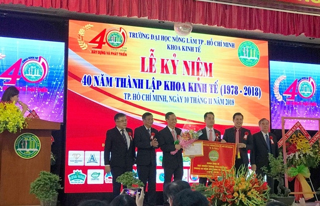 Khoa Kinh tế Trường ĐH Nông Lâm TPHCM kỉ niệm 40 năm thành lập