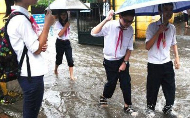 Chủ động cho học sinh nghỉ học để đảm bảo an toàn mùa mưa bão