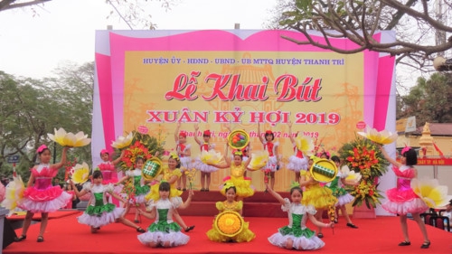 Khai bút đầu xuân với “Nhân”, “Nghĩa”, “Lễ”, “Trí”, “Tín”. - Ảnh minh hoạ 2