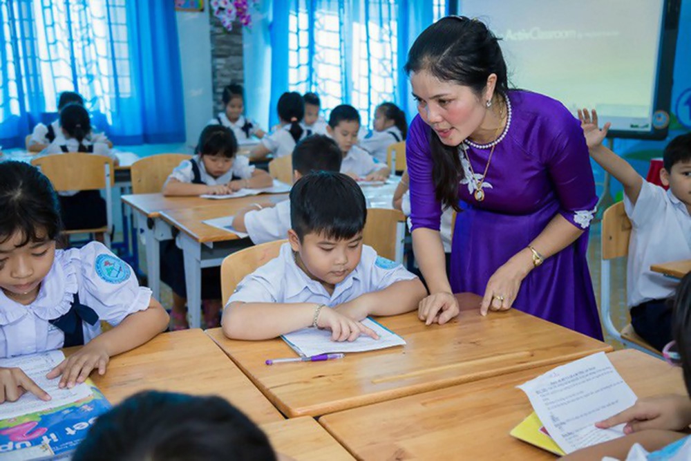 Gian nan trường chuẩn quốc gia ở đô thị lớn