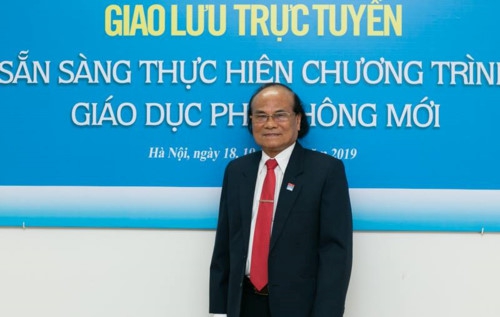 Đang giao lưu cùng chuyên gia về chương trình Giáo dục phổ thông mới - Ảnh minh hoạ 3