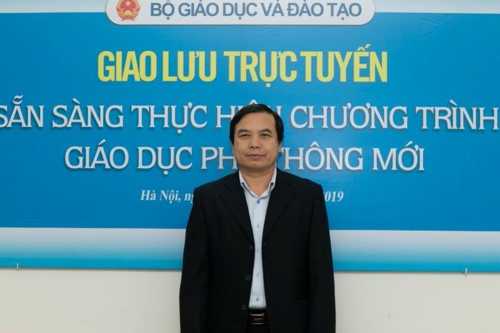 Đang giao lưu cùng chuyên gia về chương trình Giáo dục phổ thông mới - Ảnh minh hoạ 4