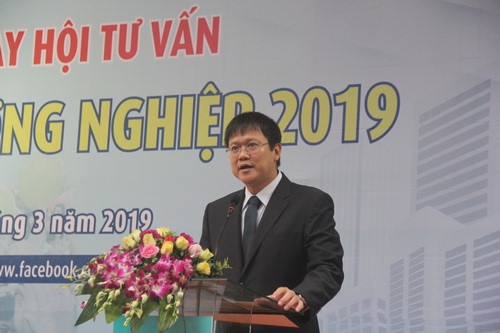 Đề thi THPTQG 2019 vẫn bám sát chuẩn kiến thức, chủ yếu là chương trình lớp 12