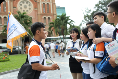 Bộ trưởng Phùng Xuân Nhạ chia sẻ giải pháp nâng chất lượng nguồn nhân lực du lịch - Ảnh minh hoạ 3