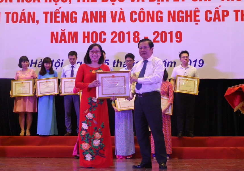 Hà Nội tổ chức hội thi Giáo viên dạy giỏi: Đổi mới, thực chất, không gây áp lực