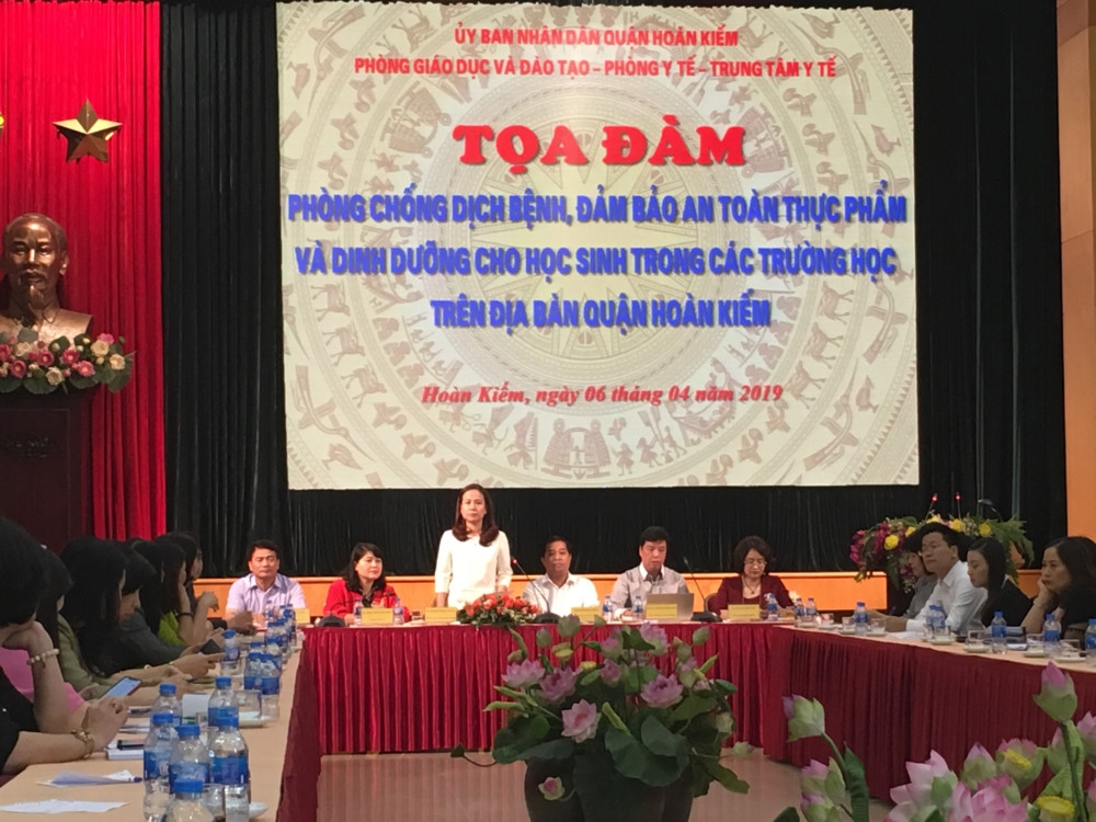 Quận Hoàn Kiếm (Hà Nội): Tăng cường các biện pháp giám sát thực phẩm trong trường học