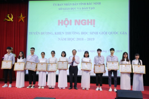 Thành tích tốt nhất của học sinh tỉnh Bắc Ninh trong các Kỳ thi HSG quốc gia - Ảnh minh hoạ 6