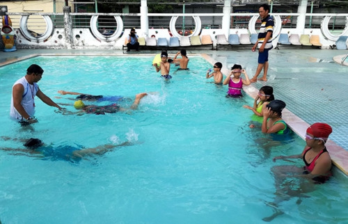 Nỗ lực “xóa mù” bơi cho học sinh vùng sông nước - Ảnh minh hoạ 2