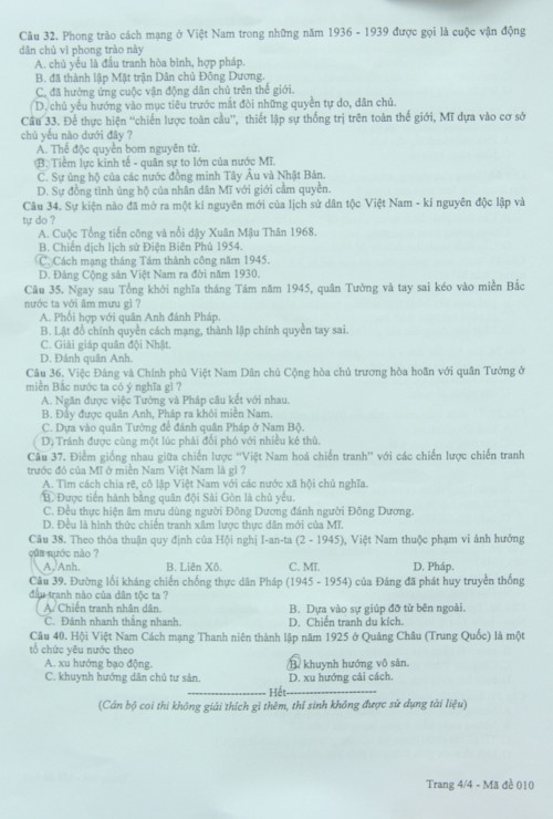 Kết thúc thi Lịch sử, Ngoại ngữ: Đề thi dễ chịu… như thời tiết Hà Nội - Ảnh minh hoạ 5