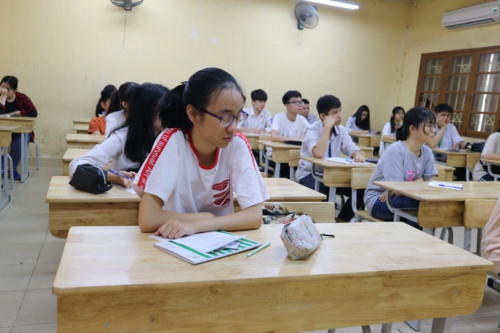 Gần 86.000 thí sinh Hà Nội làm thủ tục thi vào lớp 10 THPT - Ảnh minh hoạ 2