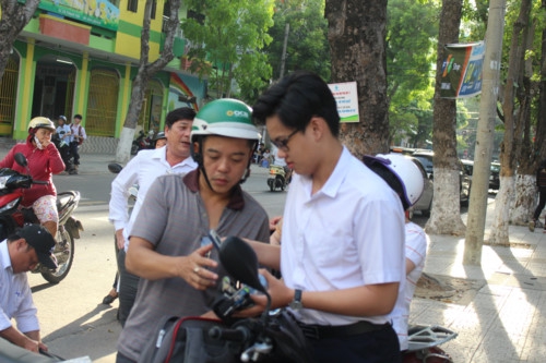 Đà Nẵng: Tạm dừng lưu thông nhiều phương tiện ô tô, tạo điều kiện tối đa cho thí sinh đến trường thi - Ảnh minh hoạ 2