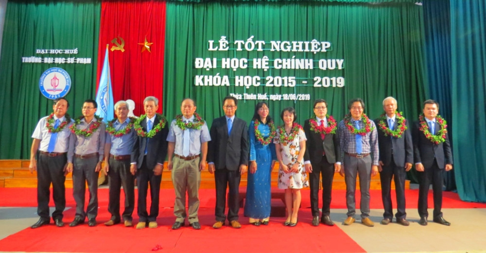 Hơn 1.100 sinh viên Trường ĐH Sư phạm tốt nghiệp niên khóa 2015-2019