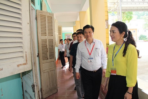 Thứ trưởng Nguyễn Hữu Độ: Kỳ thi tổ chức yên tĩnh, nghiêm túc - Ảnh minh hoạ 7