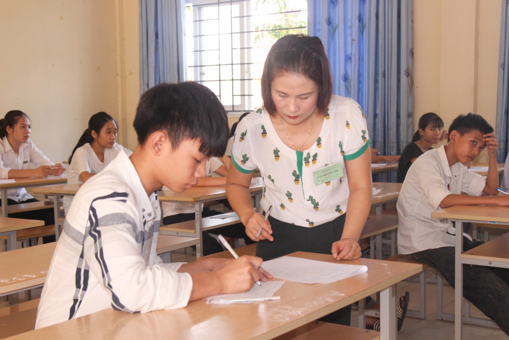 Gần 36 nghìn thí sinh Nghệ An chính thức bước vào kỳ thi tuyển sinh lớp 10