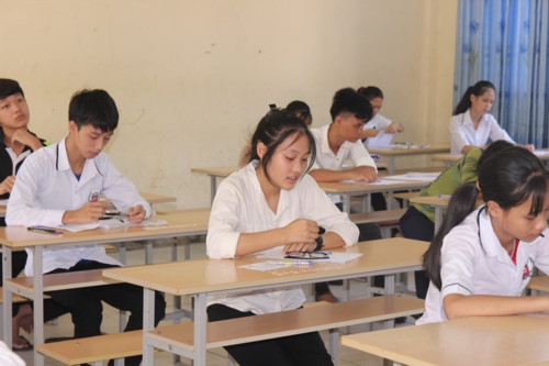 Gần 36 nghìn thí sinh Nghệ An chính thức bước vào kỳ thi tuyển sinh lớp 10 - Ảnh minh hoạ 3