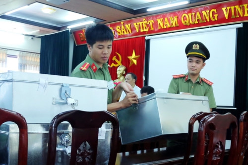 “Đột nhập” quy trình giao nộp và nơi bảo quản bài thi - Ảnh minh hoạ 7