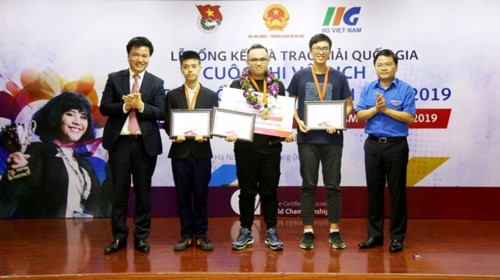 Sinh viên ĐH Hoa Sen xuất sắc đoạt giải Nhất Quốc gia ACAWC 2019 - Ảnh minh hoạ 4