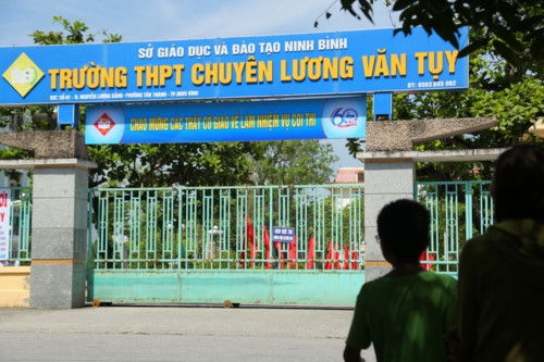 Gần 10 nghìn thí sinh hoàn thành kỳ tuyển sinh vào lớp 10 tỉnh Ninh Bình - Ảnh minh hoạ 3