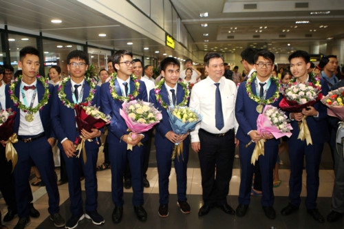 Olympic Toán quốc tế 2019: Đoàn học sinh Việt Nam xếp ở top đầu - Ảnh minh hoạ 2