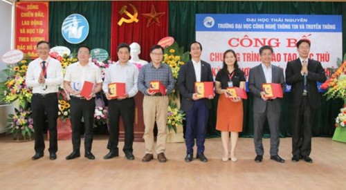 Đại học Công nghệ Thông tin và Truyền thông Thái Nguyên  – Cánh cửa cho con đường thành công - Ảnh minh hoạ 3