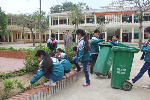 Nâng cao ý thức bảo vệ cảnh quan môi trường trường học
