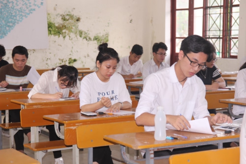 Gần 9.000 thí sinh Nghệ An thay đổi nguyện vọng xét tuyển Đại học - Ảnh minh hoạ 2