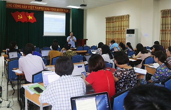 Gần 100 giảng viên của Trường ĐH Sư phạm Thái Nguyên được bồi dưỡng về thực hiện CTGDPT mới