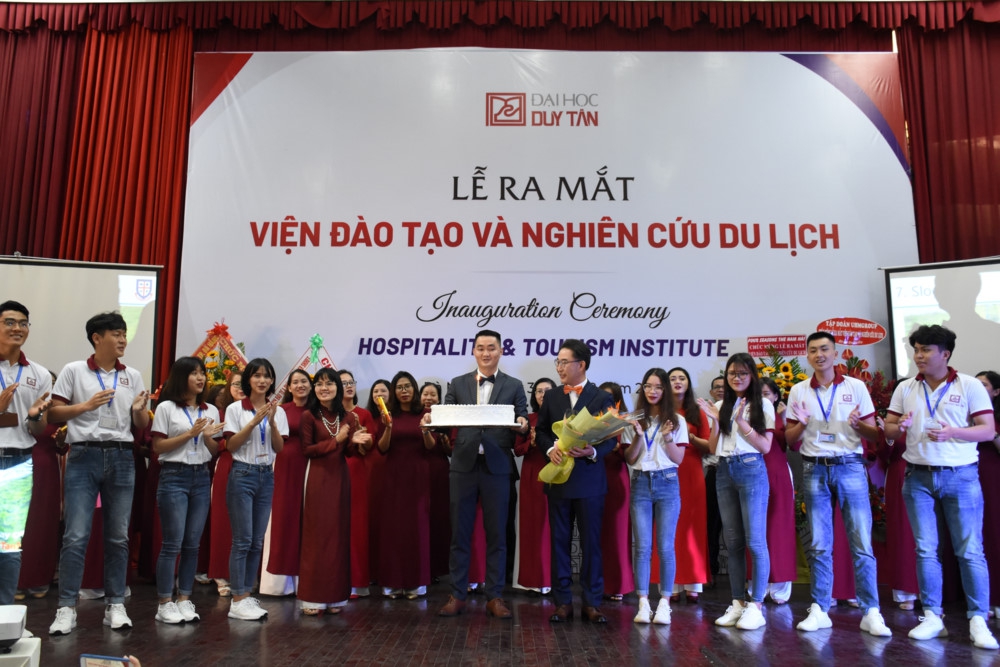 Trường ĐH Duy Tân ra mắt Viện Đào tạo và Nghiên cứu du lịch